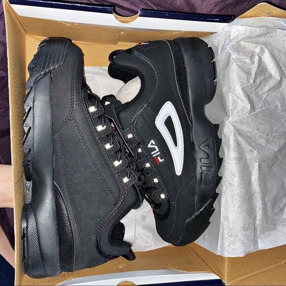 NIB 📦 FILA Black Disruptor II 2 - Picture 3 of 5